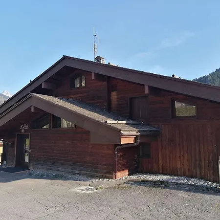 Magnifique Appt 2 Pieces Avec Terrasse Sud Proche Commerces - - Fr-1-241-105 *